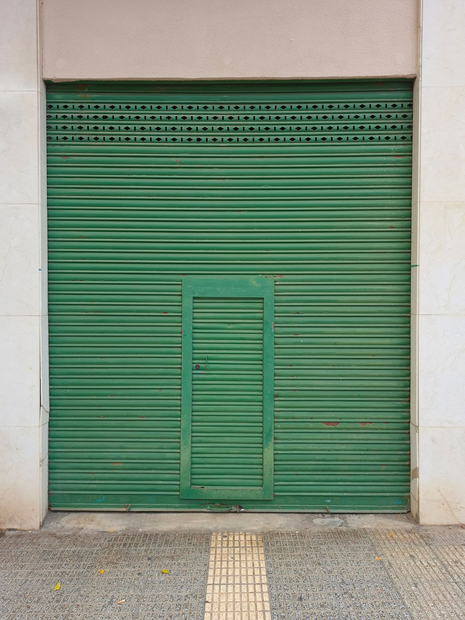 Shop for Rent on Jalna Road