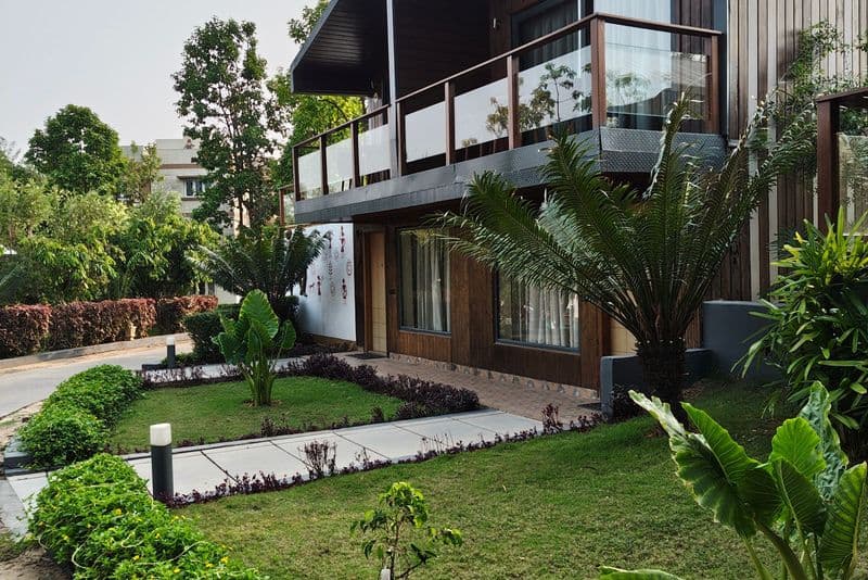 3 BHK Modern Villa with Garden, Paithan Road